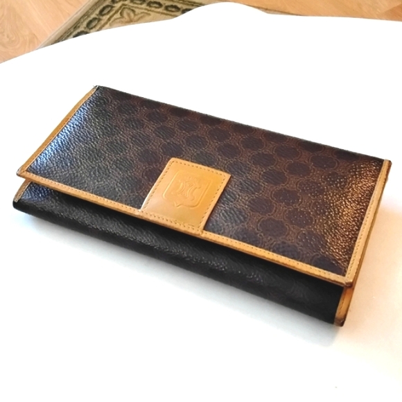 Celine Triomphe Long Wallet Vintage GUC - Picture 17 of 17